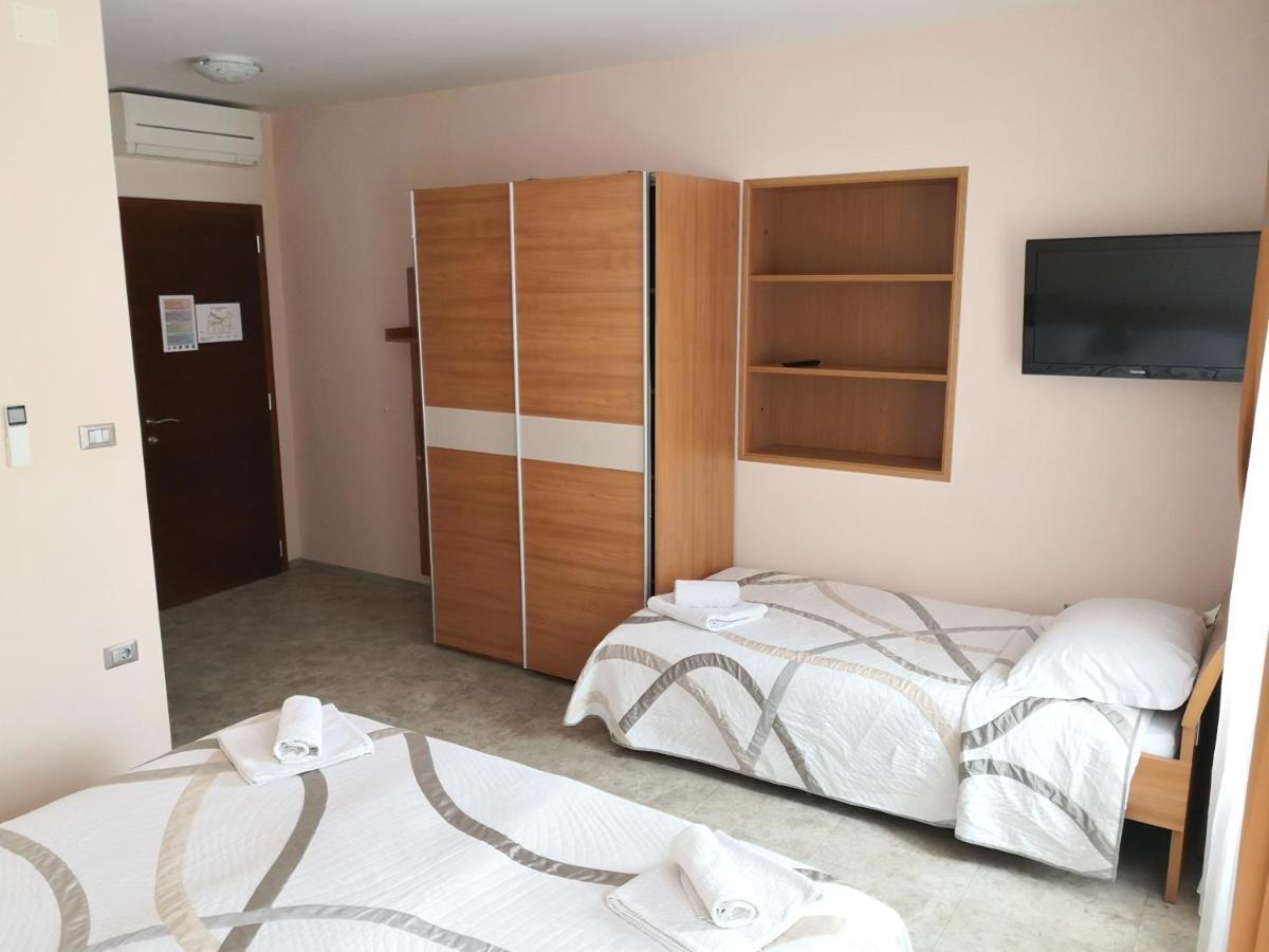 Gostilna Pri Dragici, Gostilna S Prenocisci, D.O.O. Sežana Exterior foto